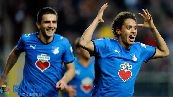  霍芬海姆中场核心续约三年，稳定球队阵容  