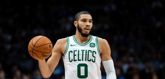  塔图姆30分，凯尔特人轻取魔术  