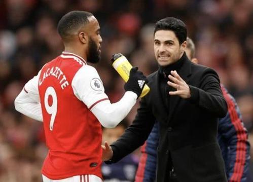  阿森纳防线送礼遭绝平，阿尔特塔怒斥专注度  