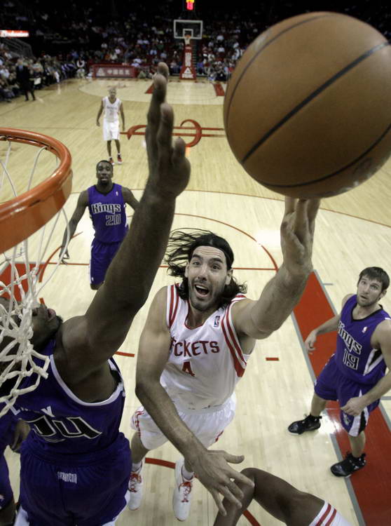  国王六人得分上双击溃火箭  